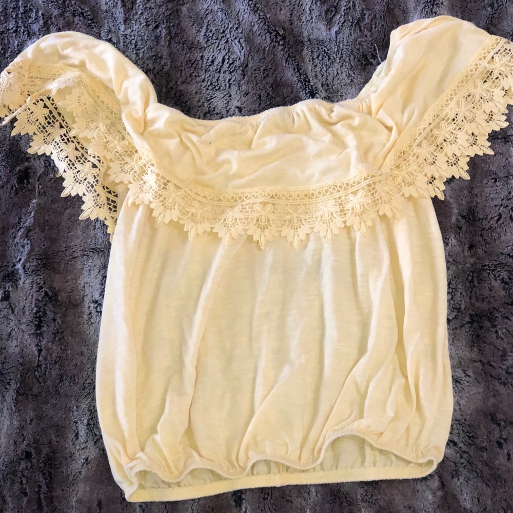 Cute top size medium